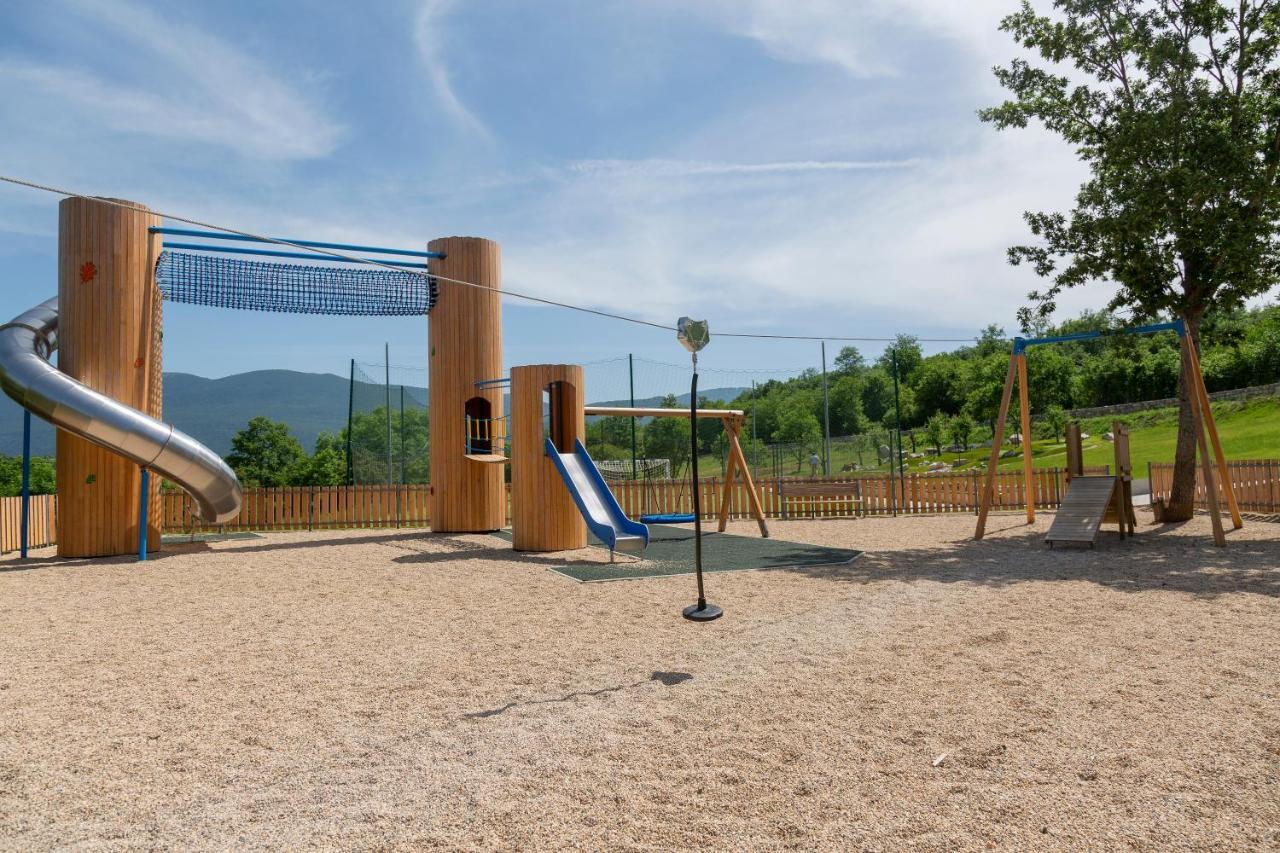 קורניצה Plitvice Village מראה חיצוני תמונה